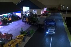 1_Modellbau-Bauernhof-Diorama-Strassenbeleuchtung