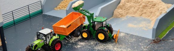 Siku Bauernhof zum spielen - Schüttgut Futter