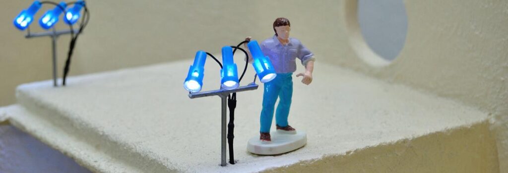 Siku-Control-Bauerhof-Horst-richtet-die-LED-Beleuchtung-aus-h